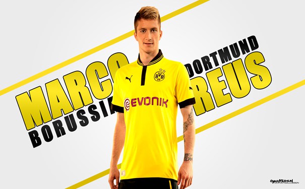 王博豪染黄后球迷狂竖中指+拉眼角歧视